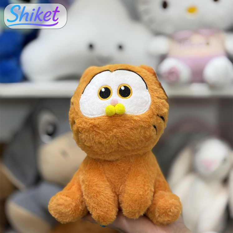 عروسگ پولیشی گارفیلد